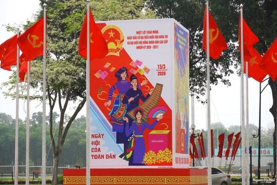 Hà Nội rực rỡ cờ hoa chào mừng "Ngày hội non sông"