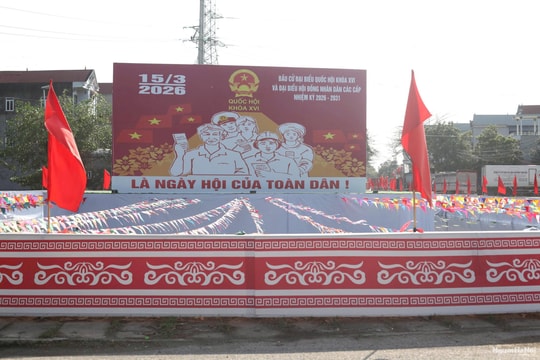 Xã Trung Giã trang hoàng rực rỡ cờ hoa chào mừng ngày hội lớn