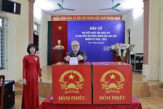 Cử tri xã Đa Phúc nô nức tham gia bầu cử đại biểu Quốc hội Khóa XVI và đại biểu HĐND các cấp