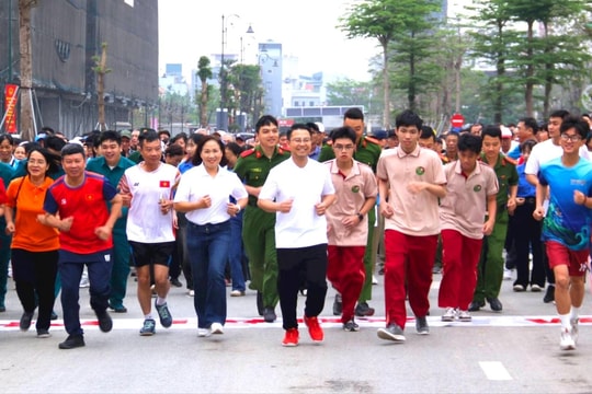 Phường Phú Thượng phát động Ngày chạy Olympic vì sức khỏe toàn dân năm 2026