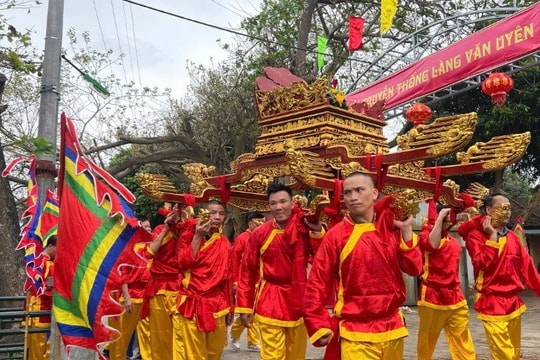 Làng Văn Uyên khai hội xuân Bính Ngọ 2026