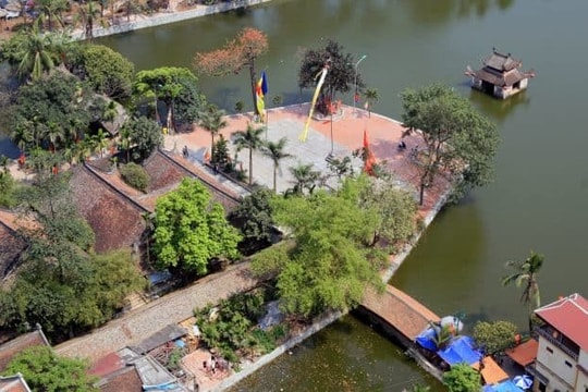 Di tích chùa Thầy đưa vào sử dụng mã QR phục vụ tra cứu thông tin