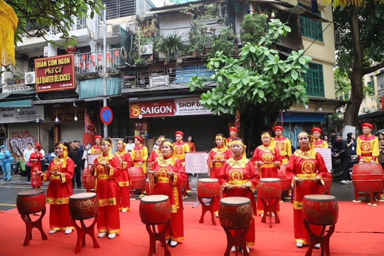 Khai mạc Lễ hội Di tích Quốc gia đặc biệt đền Bạch Mã năm 2026