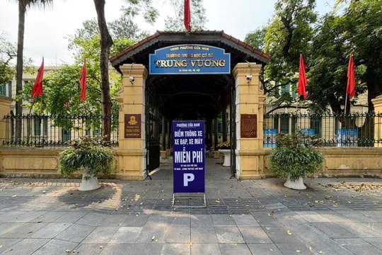 Phường Cửa Nam tổ chức trông giữ xe miễn phí phục vụ nhân dân cuối tuần