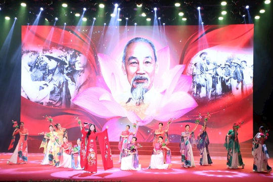 Hội thảo Khoa học Quốc gia “Phát triển văn hóa Việt Nam trong kỷ nguyên mới: Lý luận và thực tiễn tiếp cận từ Nghị quyết số 80-NQ/TW của Bộ Chính trị”