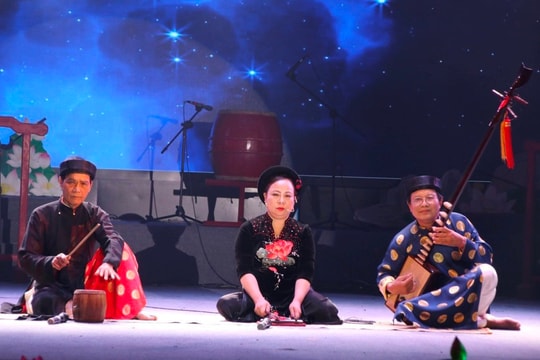 Liên hoan tiếng hát Dân ca Người cao tuổi Hà Nội các khu vực năm 2026