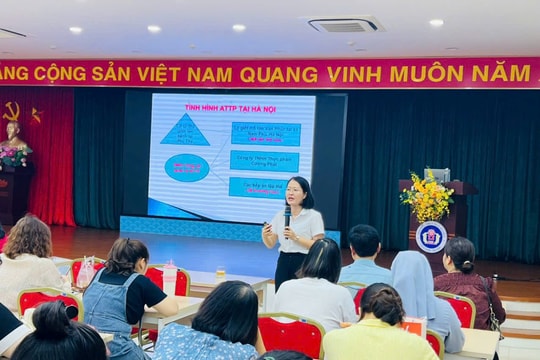 Phường Cửa Nam tổ chức tập huấn về an toàn thực phẩm, hướng tới xây dựng môi trường thực phẩm an toàn, lành mạnh