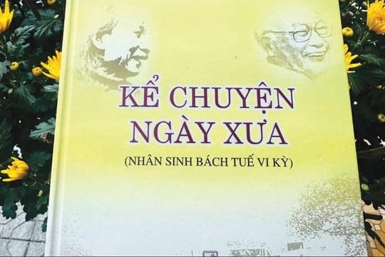 Giáo sư Hà Minh Đức “kể chuyện ngày xưa” ở tuổi 92