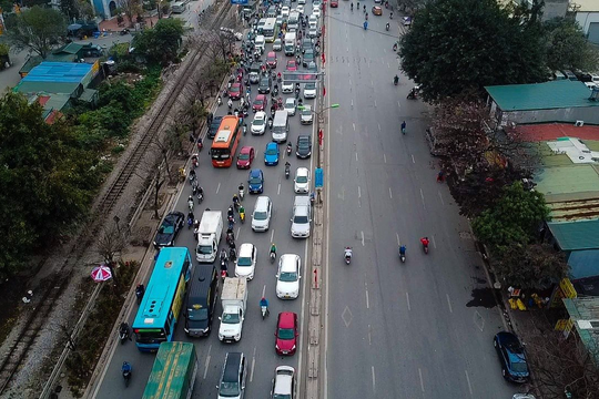 Hà Nội tạm cấm nhiều tuyến đường trong ngày 28/4