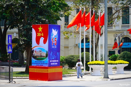 Hà Nội rực rỡ cờ hoa vào những ngày tháng Tư lịch sử