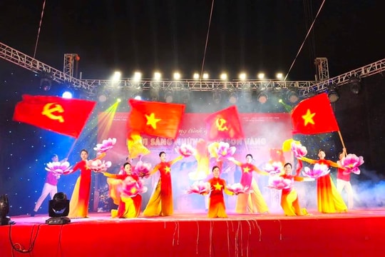 Ngời sáng những mốc son vàng