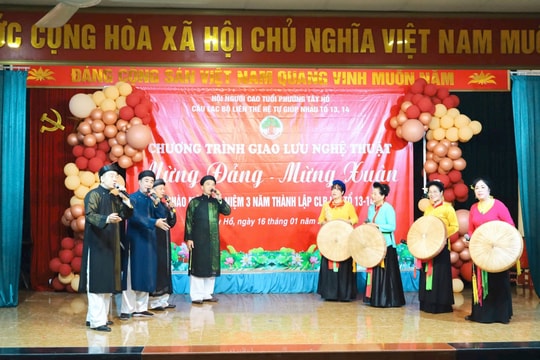 Nhiều hoạt động văn hóa, văn nghệ nâng cao chất lượng sống người cao tuổi tại Hà Nội