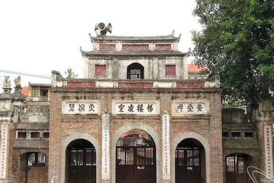 Độc đáo lễ hội chùa Nành