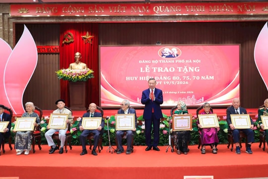 Lan tỏa giá trị cao đẹp từ những đảng viên lão thành Thủ đô