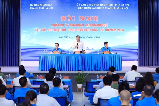 Chủ tịch UBND TP Hà Nội Vũ Đại Thắng gặp gỡ, đối thoại với công nhân lao động Thủ đô
