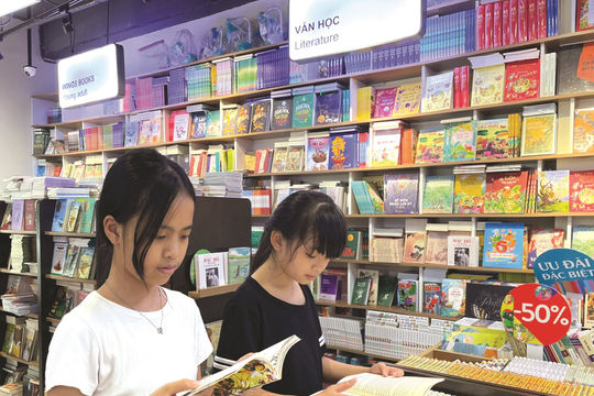 Giữ “miền sáng” của văn chương