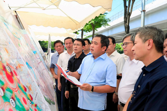 Hà Nội quyết tâm hoàn thành mục tiêu tăng trưởng GRDP 11% trong năm 2026