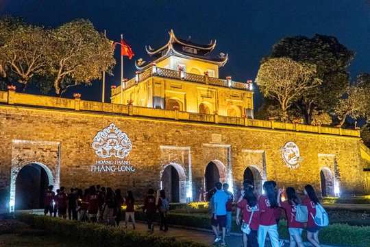 Thể chế hóa chủ trương, chính sách của Trung ương, Hà Nội quyết tâm tăng trưởng 2 con số