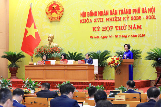 Chủ tịch Ủy ban MTTQ Việt Nam Thành phố Hà Nội Bùi Huyền Mai: Cử tri đánh giá cao những quyết sách của thành phố
