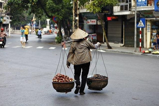 Có một Hà Nội nặng lòng những cưu mang