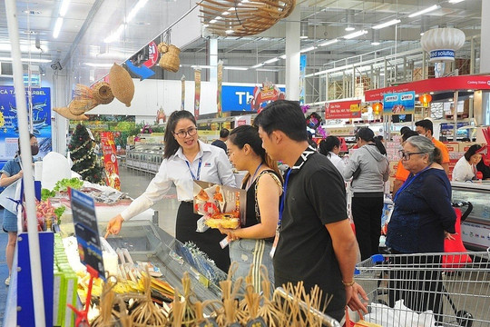 Quy định mới về phân quyền, phân cấp trong lĩnh vực công nghiệp và thương mại