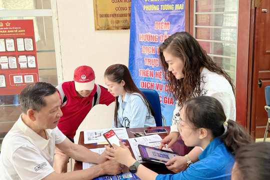 Phường Tương Mai: Bảo đảm nguyên tắc “6 rõ” trong thực hiện đợt cao điểm 100 ngày về chuyển đổi số