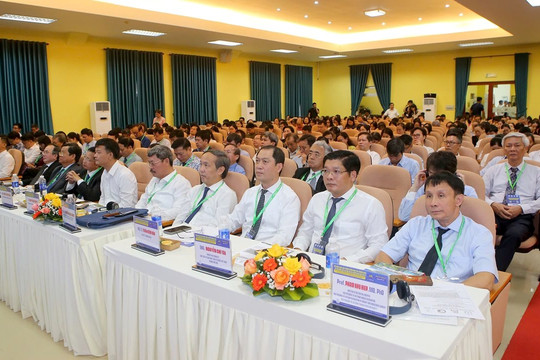 Cập nhật những tiến bộ mới trong chẩn đoán, điều trị ung thư tại Việt Nam