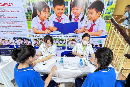 Chủ động “lá chắn” sức khỏe cho học sinh trước năm học mới
