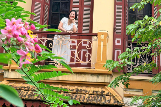 Hà Nội, một ngày vừa hửng