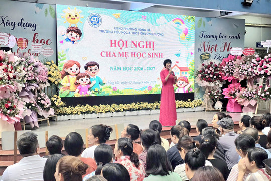 Trường Tiểu học và THCS Chương Dương: Gắn kết gia đình – Nhà trường ngay từ ngày đầu năm học mới