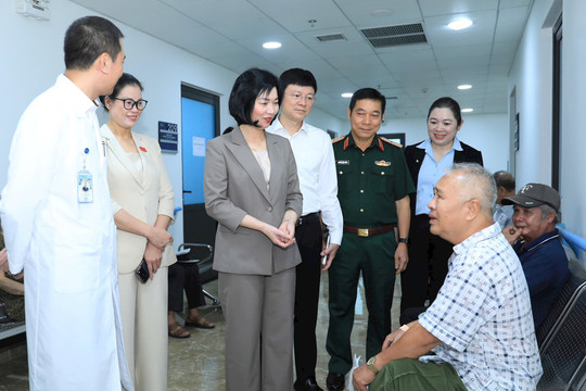 Cụ thể hóa Luật Thủ đô 2026: Hà Nội ban hành nhiều chính sách mới, vượt trội hỗ trợ an sinh xã hội