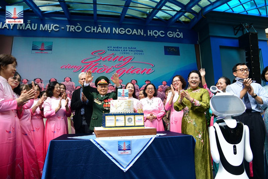 Trường Nguyễn Siêu: 35 năm gieo những mùa vàng tri thức giữa lòng Hà Nội