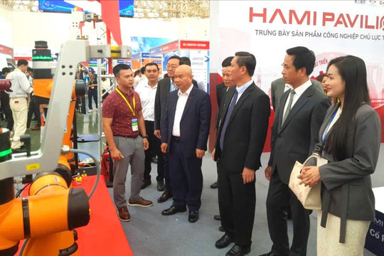 Hà Nội khai mạc Hội chợ Triển lãm Quốc tế GREENTECH HANOI 2026
