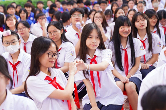 Xây dựng văn hóa trung thực, liêm chính và thực chất trong ngành giáo dục