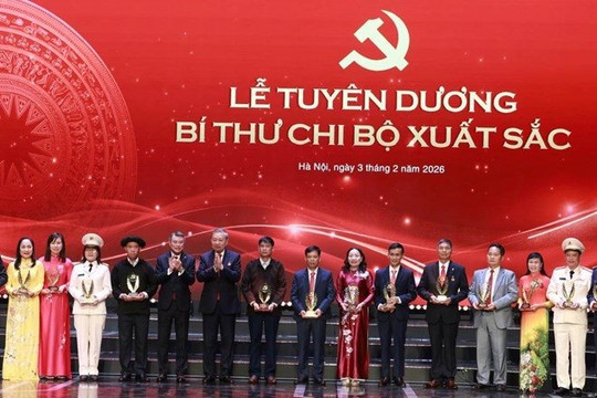 Từ cơ sở lan tỏa những hình ảnh đẹp của người Bí thư cấp ủy