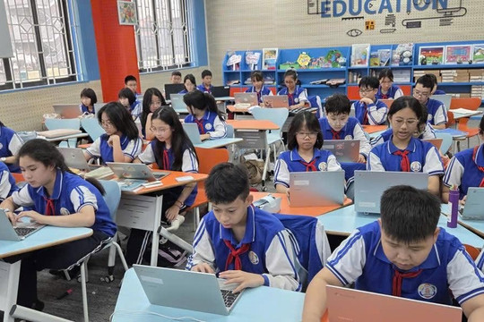 Hà Nội đẩy mạnh phong trào học tập suốt đời và làm chủ công nghệ số