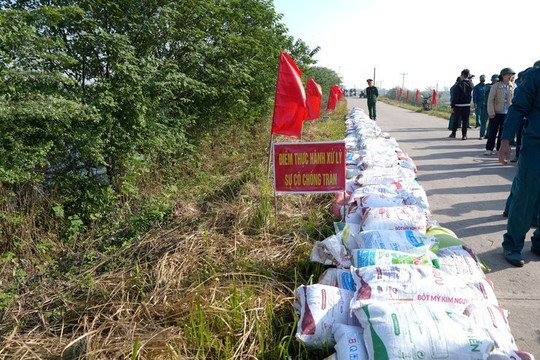 Chủ động ứng phó và khắc phục hậu quả mưa lũ ngoại thành Hà Nội