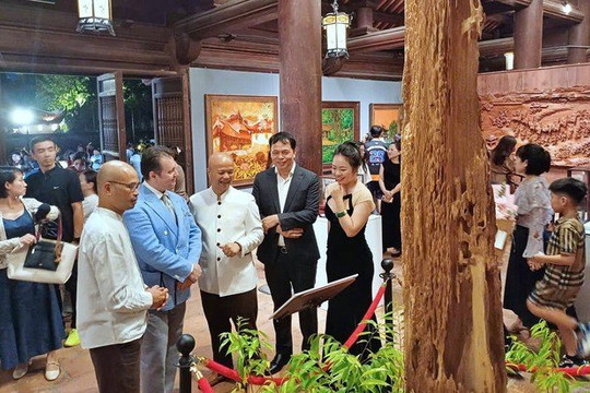 Triển lãm “Sắc Tâm 2026”: Điểm chạm giữa nghệ thuật và di sản