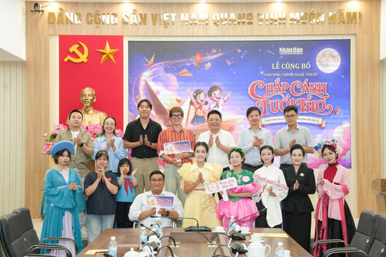 “Chắp cánh tuổi thơ”: Món quà nghệ thuật dành tặng thiếu nhi Hà Nội dịp 10/10