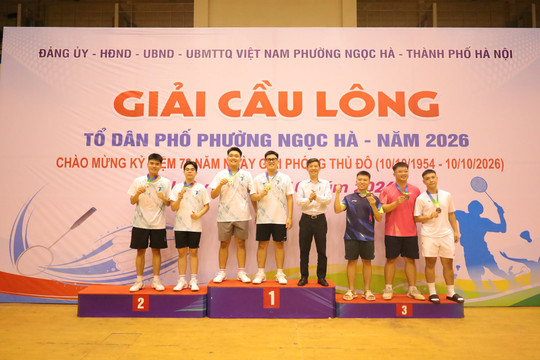 Phường Ngọc Hà sôi nổi tổ chức Giải cầu lông mừng Ngày Giải phóng Thủ đô