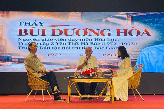 Lớp học thời chiến và ký ức từ những vùng sơ tán