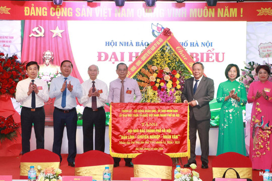 Xây dựng đội ngũ người làm báo Thủ đô tinh gọn, vững mạnh, chuyên nghiệp, hiện đại