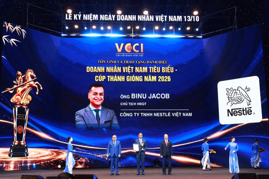 Tổng Giám đốc Nestlé Việt Nam được vinh danh Top 100 doanh nhân tiêu biểu toàn quốc