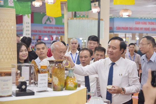 Khi di sản văn hoá trở thành nguồn lực phát triển Thủ đô