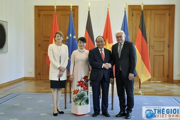 Thủ tướng Nguyễn Xuân Phúc hội kiến Tổng thống Đức