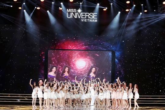Chung kết Hoa hậu Hoàn vũ Việt Nam dời sang tối 6-1-2018