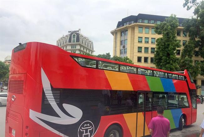 Lộ trình diễu hành của U23 Việt Nam trên xe buýt 2 tầng
