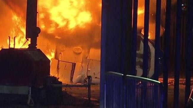 Trực thăng của ông chủ Leicester City bị rơi, cháy ngùn ngụt ngoài sân vận động