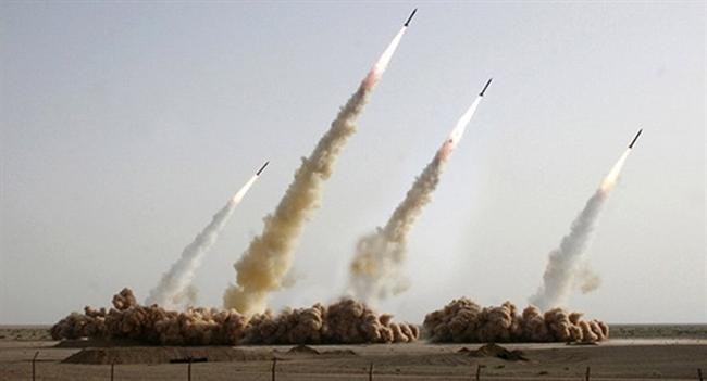 Iran tập trận phòng không quy mô lớn trước lệnh trừng phạt của Mỹ
