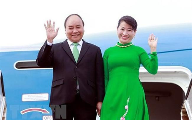 Thủ tướng Nguyễn Xuân Phúc lên đường dự Hội nghị Cấp cao ASEAN lần thứ 33